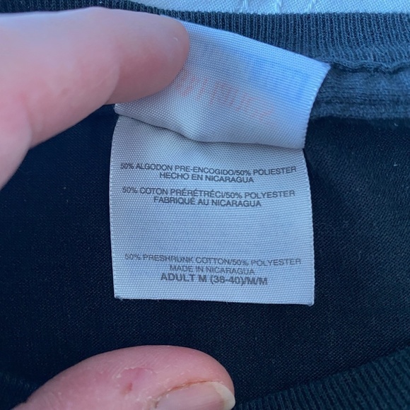 Hanes Women's Black Angry Snowman Print Tee Size Medium - Picture 5 of 9